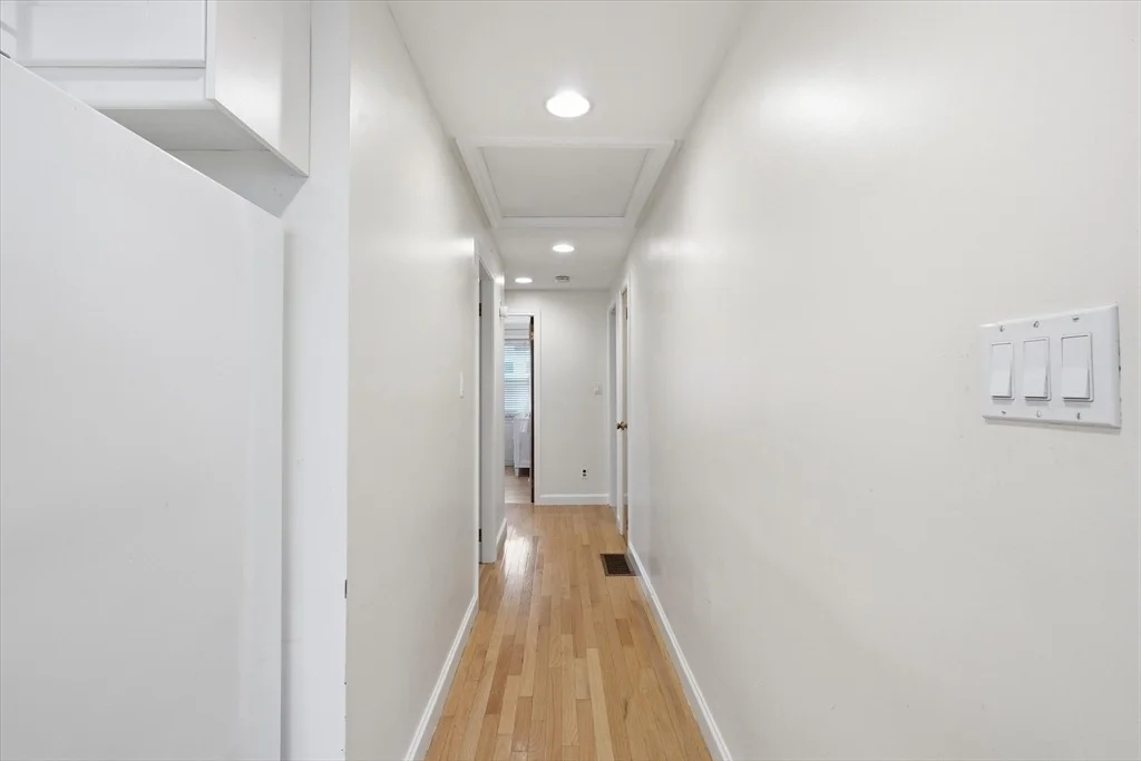Photo of 9 Pinewood Ave