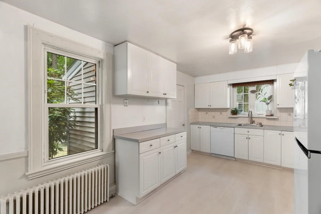 Photo of 67 Ellsworth Rd