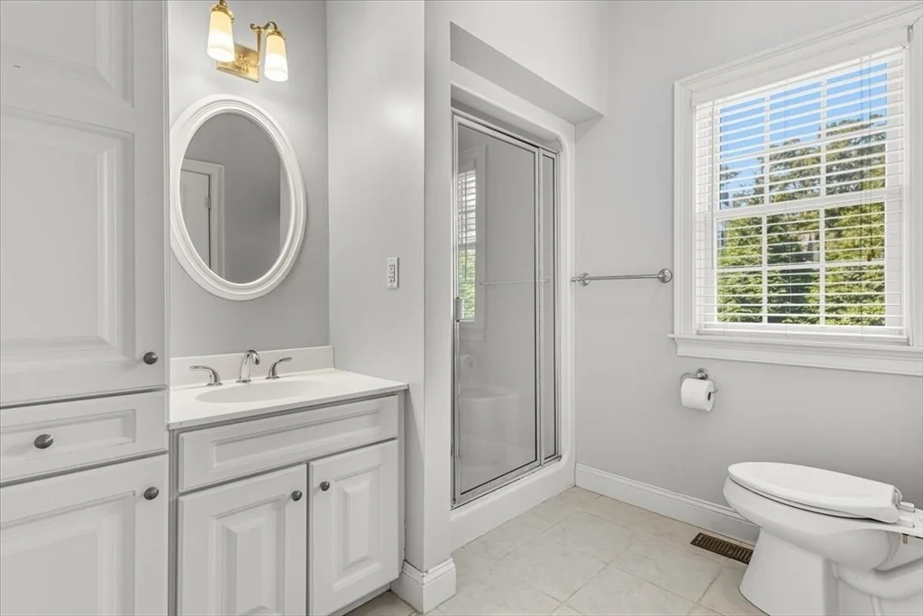 Photo of 118 Bates Way