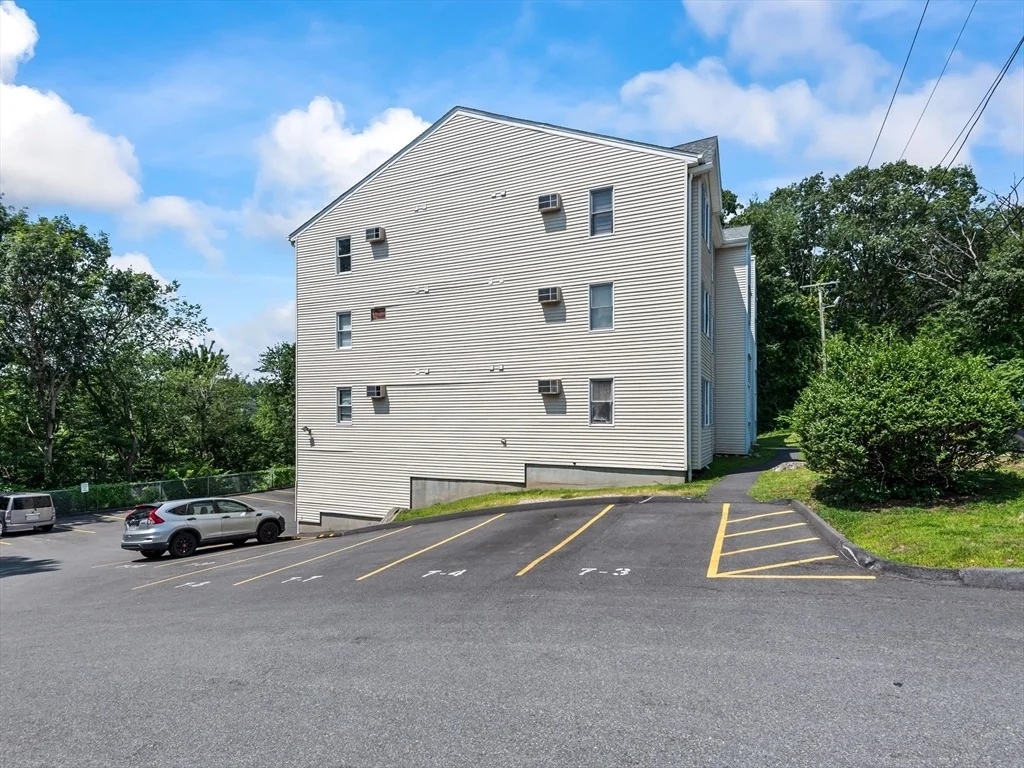 Photo of Unit 4 at 7 Gibbs St