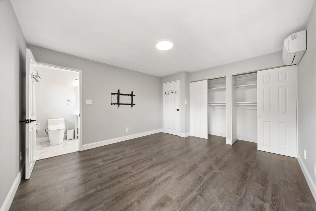Photo of 23 Joseph Rd