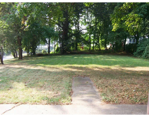 Photo of 0 Waldemar Avenue