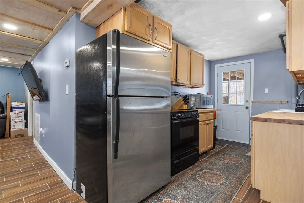 Photo of 85 Marion Ave