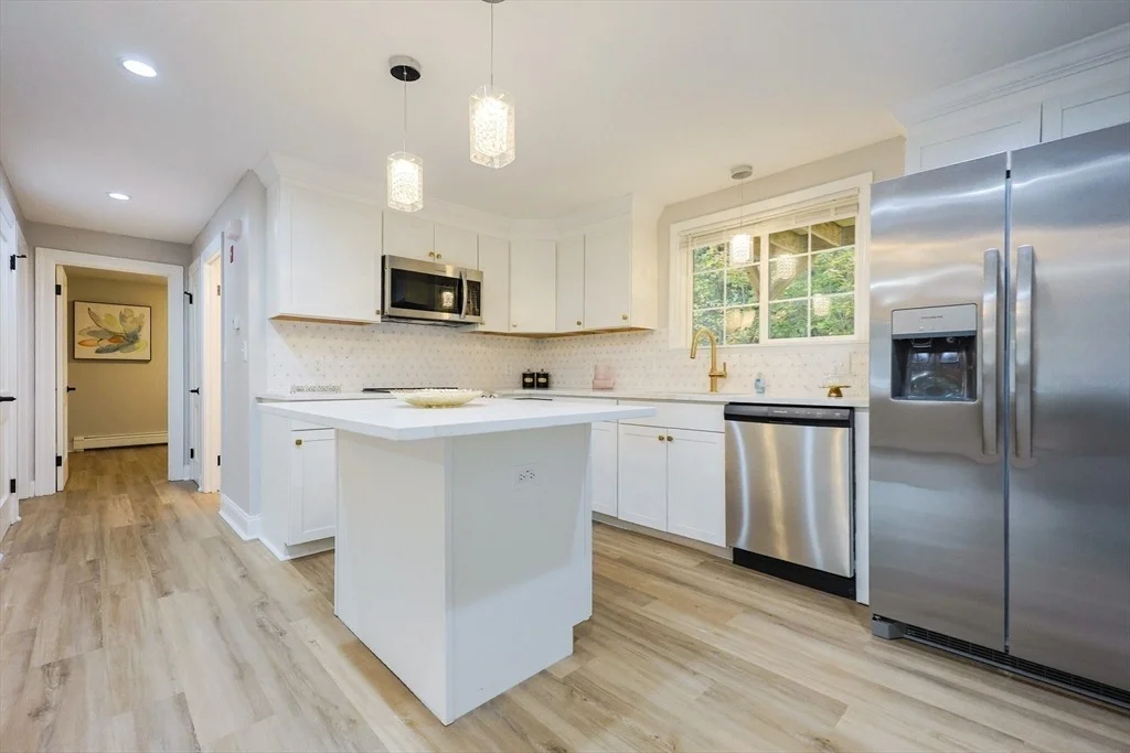 Photo of 66 Oak St
