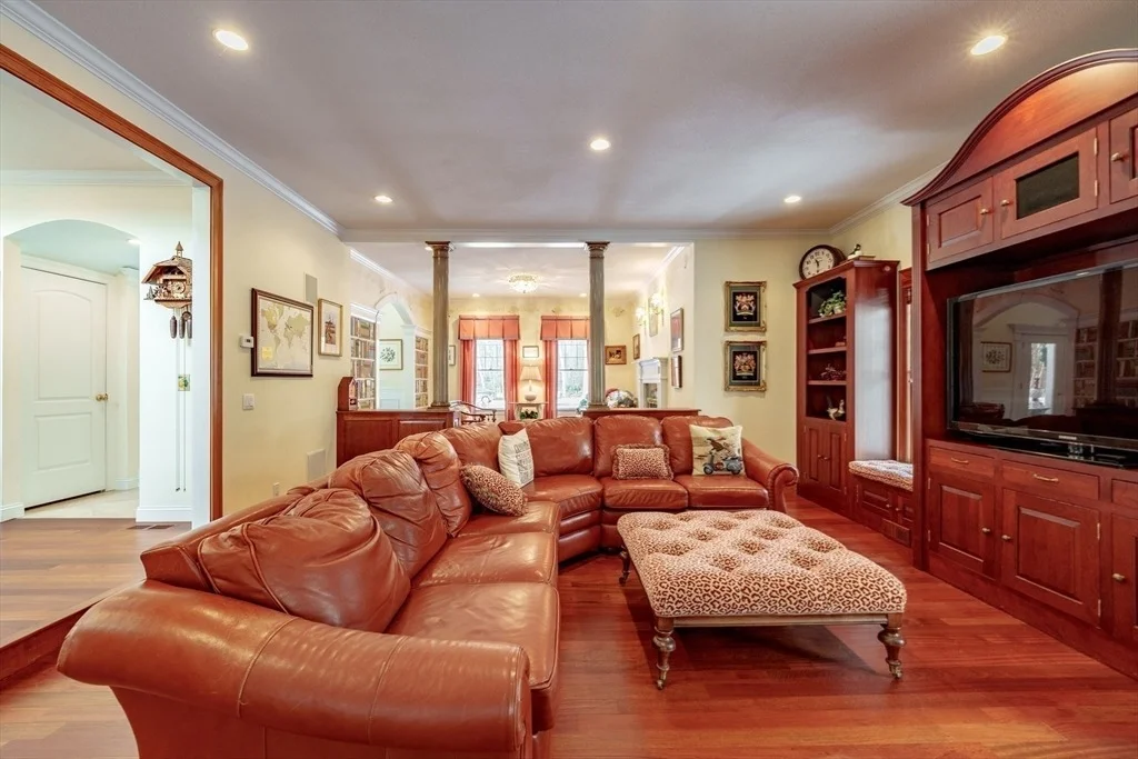 Photo of 97 Forest Glen Rd