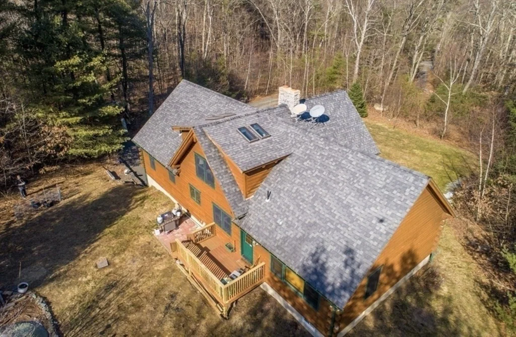 Photo of 1854 Greenwich Rd
