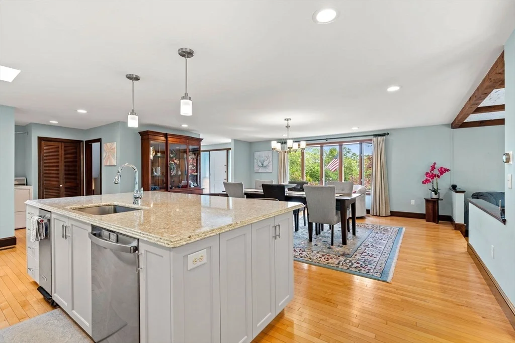 Photo of 12 Howard Rd