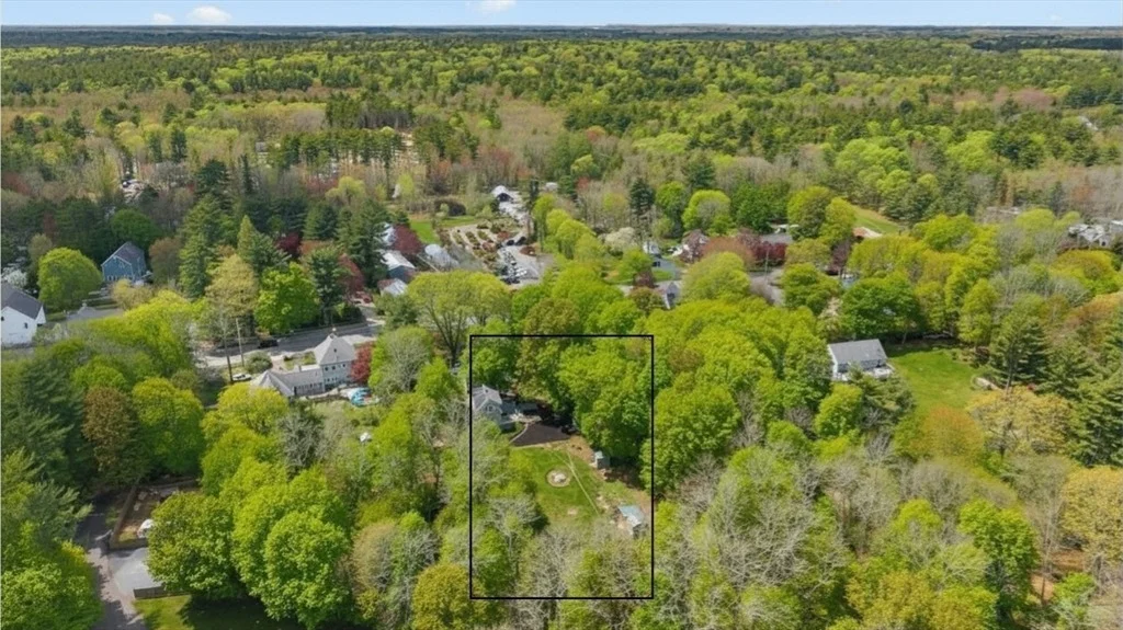 Photo of 24 Bowker Ave