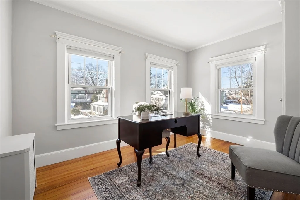 Photo of 42 Pentucket Ave