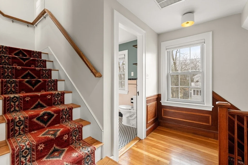 Photo of 24 Grandview Rd