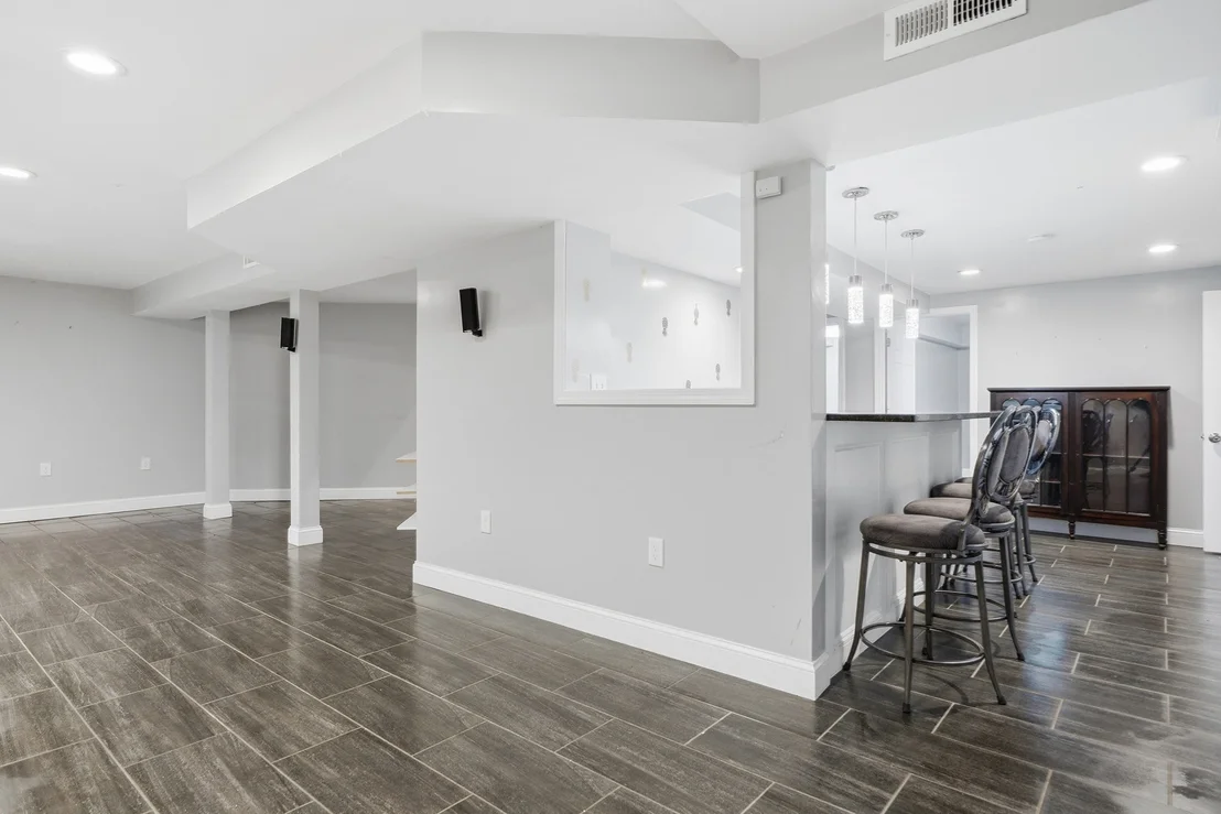 Photo of 247 Hampstead St