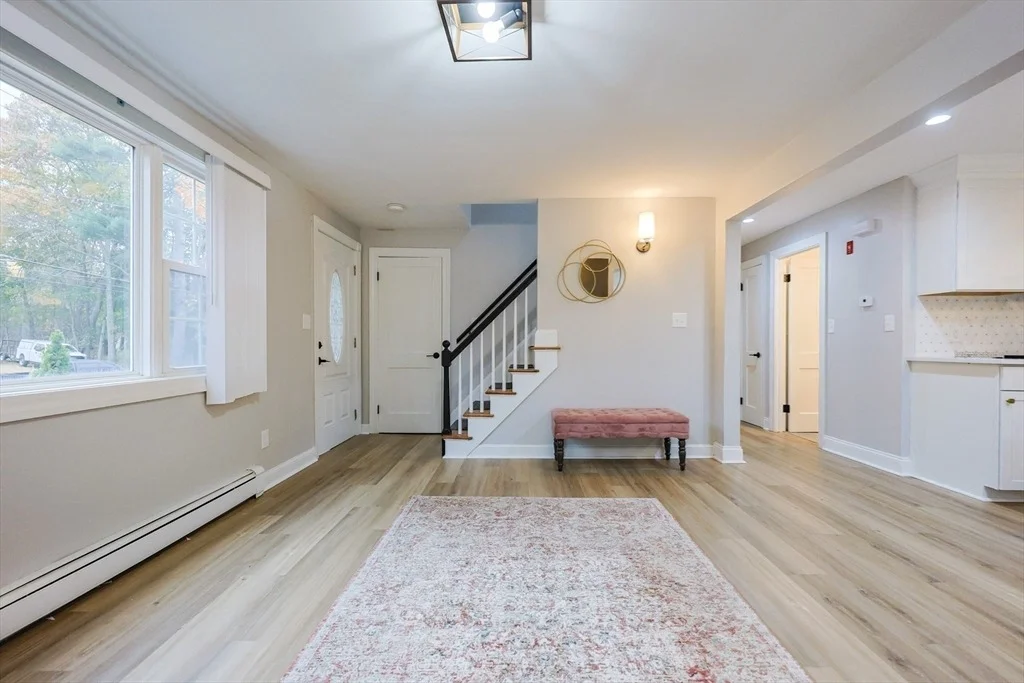 Photo of 66 Oak St