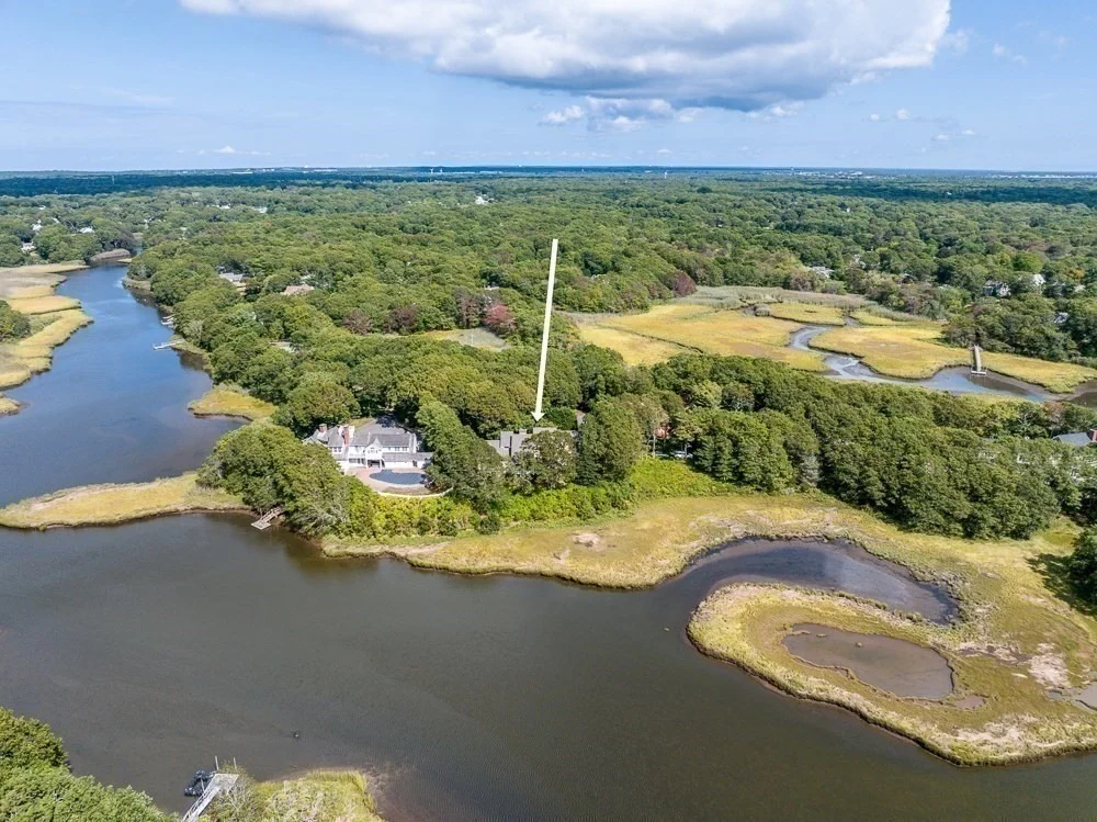 Photo of 498 Elliott Road