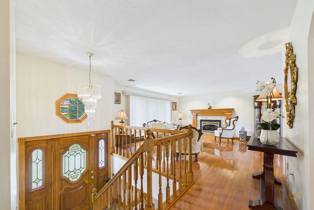 Photo of 38 Cushing Ln