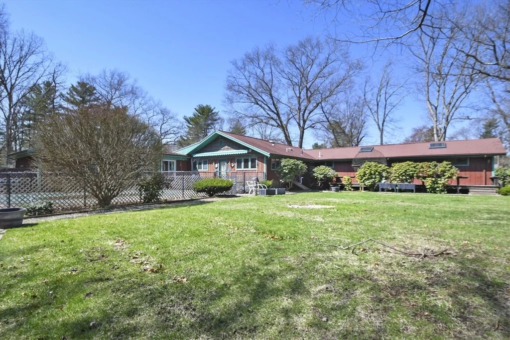 Photo of 210 Plain Dr