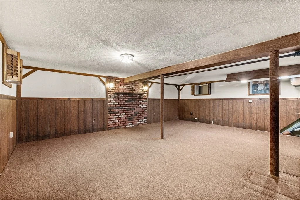 Photo of 16 Breakheart Road