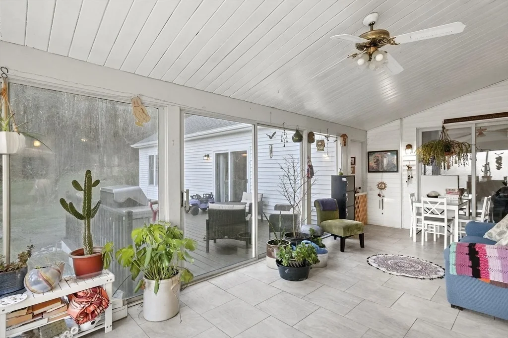 Photo of 430 Wheelwright Road