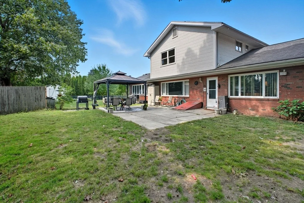 Photo of 320 Fairview Avenue