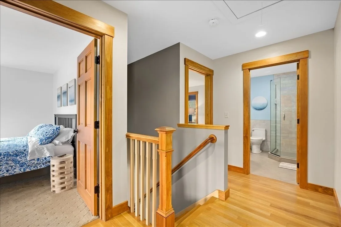 Photo of 105 Sandy Beach Rd