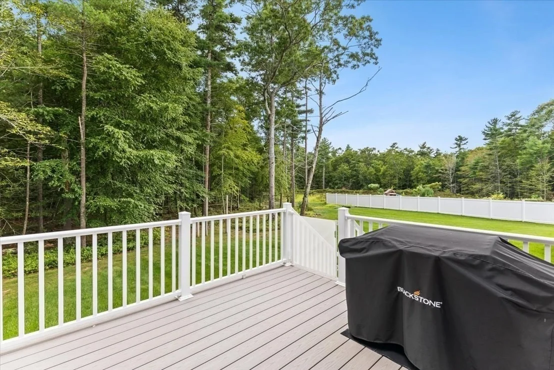 Photo of 32 Pocksha Dr