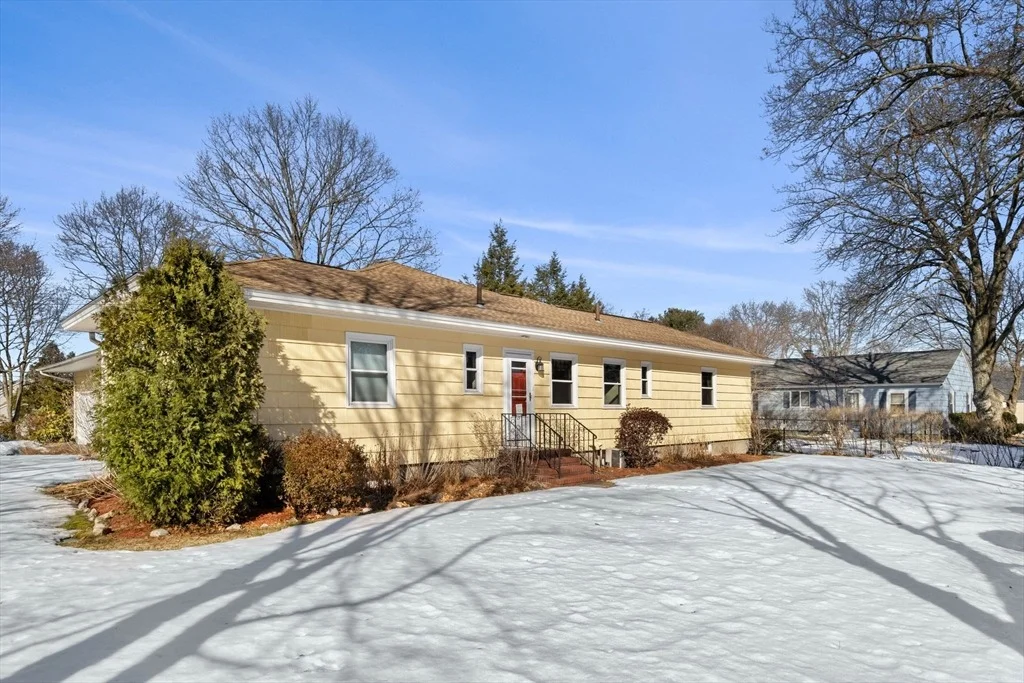 Photo of 74 Durso Ave