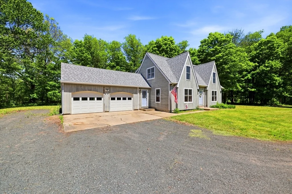 Photo of 16 Old Long Plain Rd