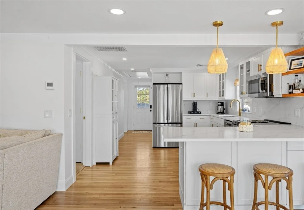 Photo of 49 Freeman Ave