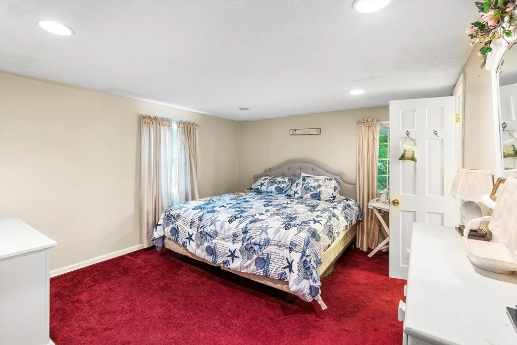 Photo of 11 Bayside Dr