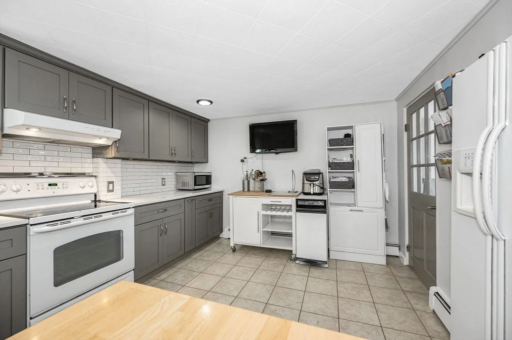 Photo of 40 Marie Ave