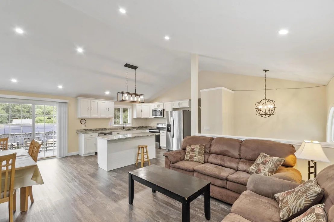 Photo of 30 2nd St