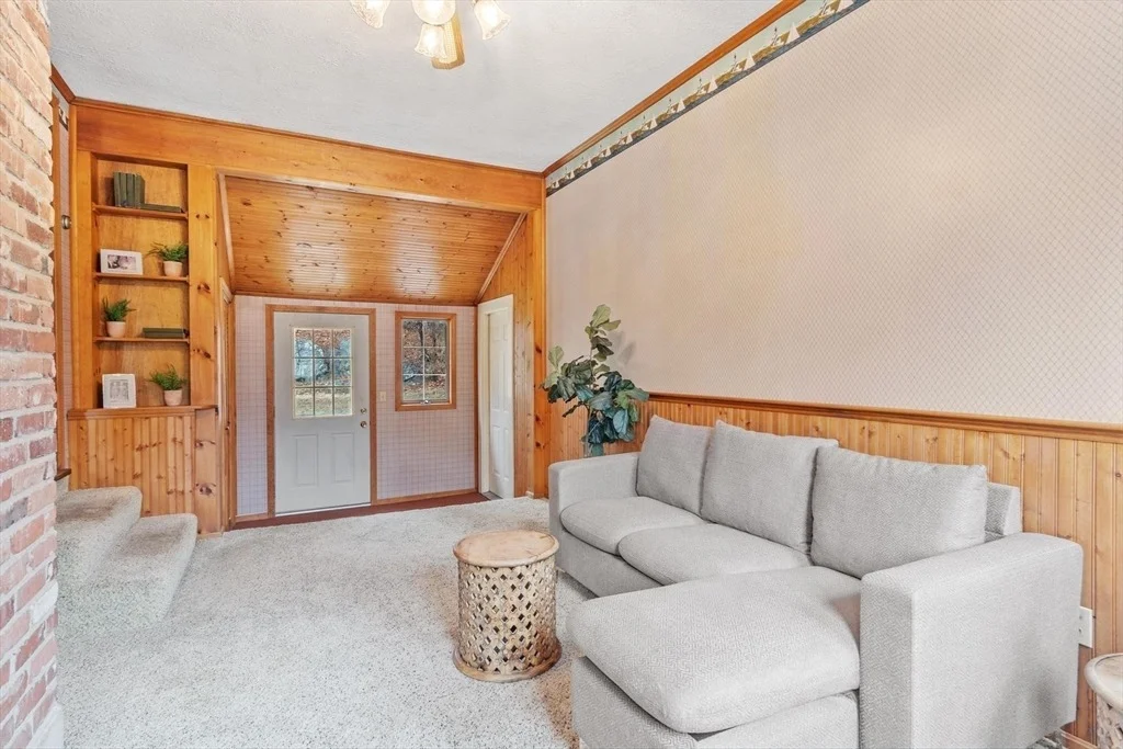 Photo of 61 Beaver Road