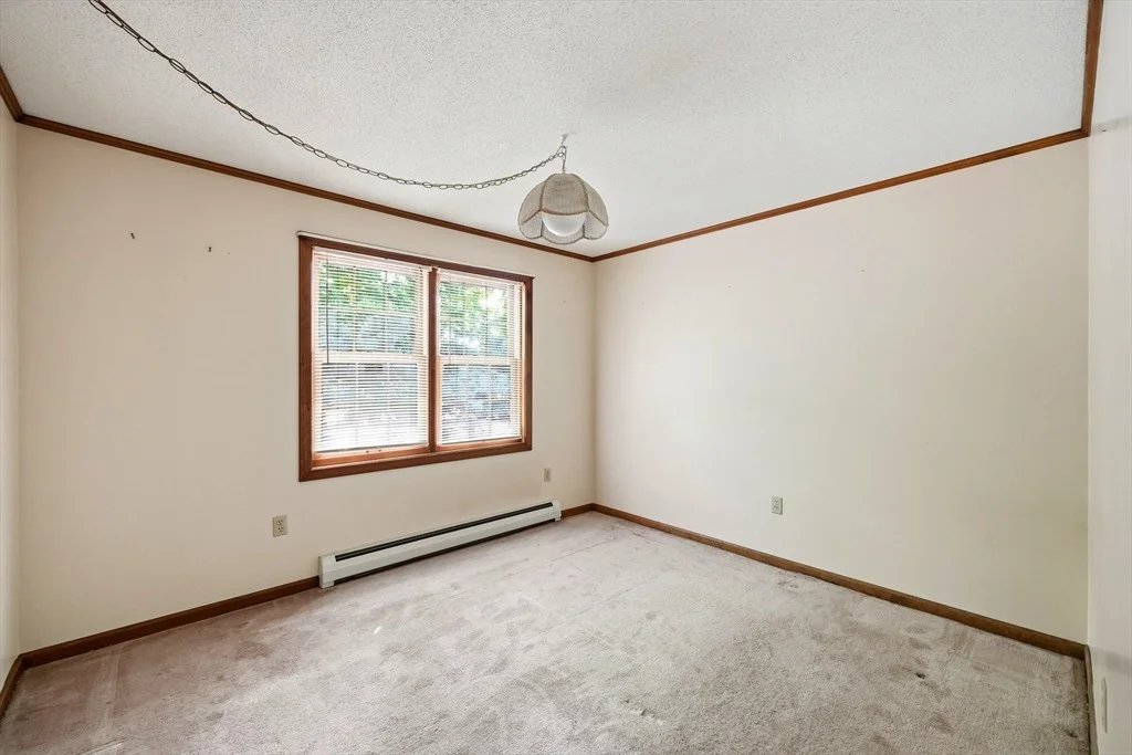 Photo of 4 Ladyslipper Ln