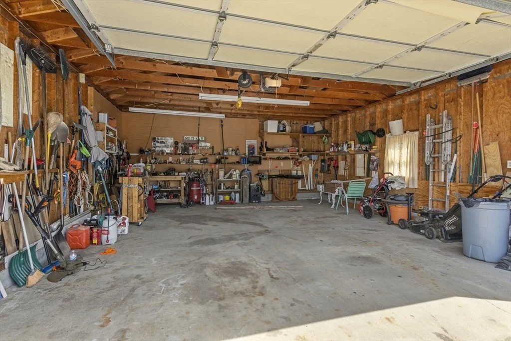 Photo of 6 Robinhood Rd