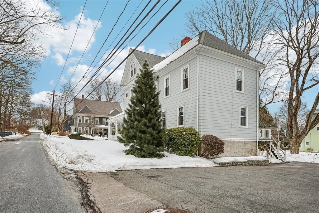 Photo of 36 Winnemay St