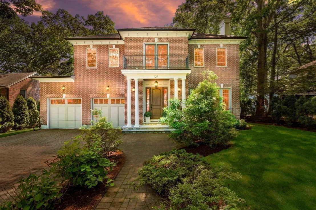 Photo of 129 Rangeley Rd