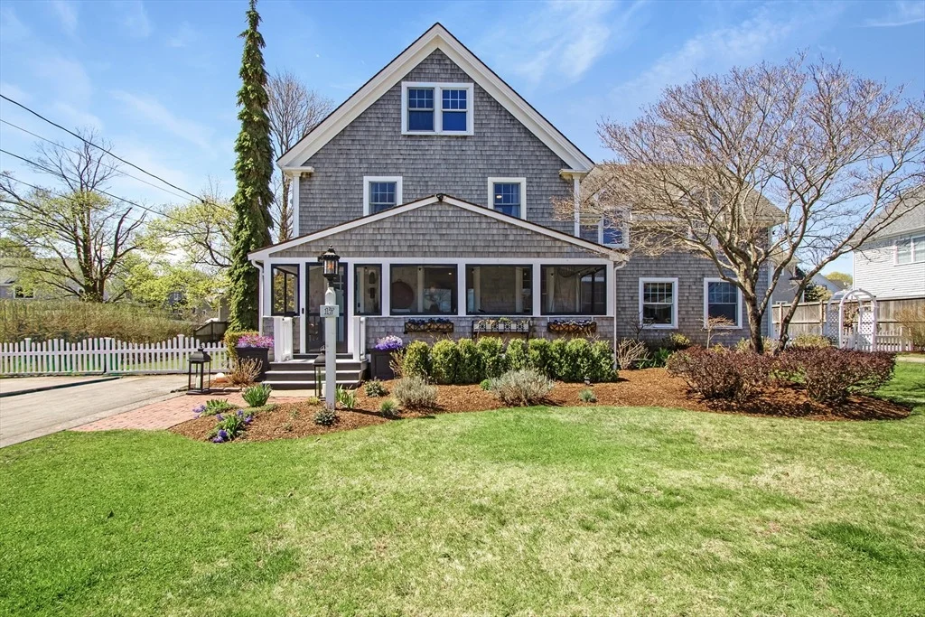 Photo of 17 Ocean Avenue