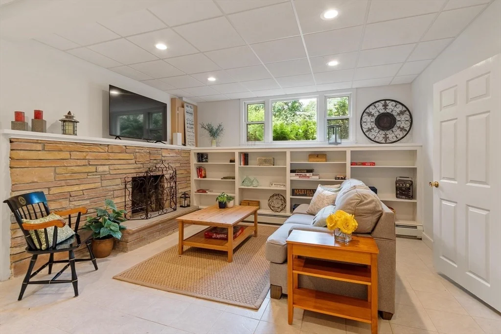 Photo of 159 Appleton St