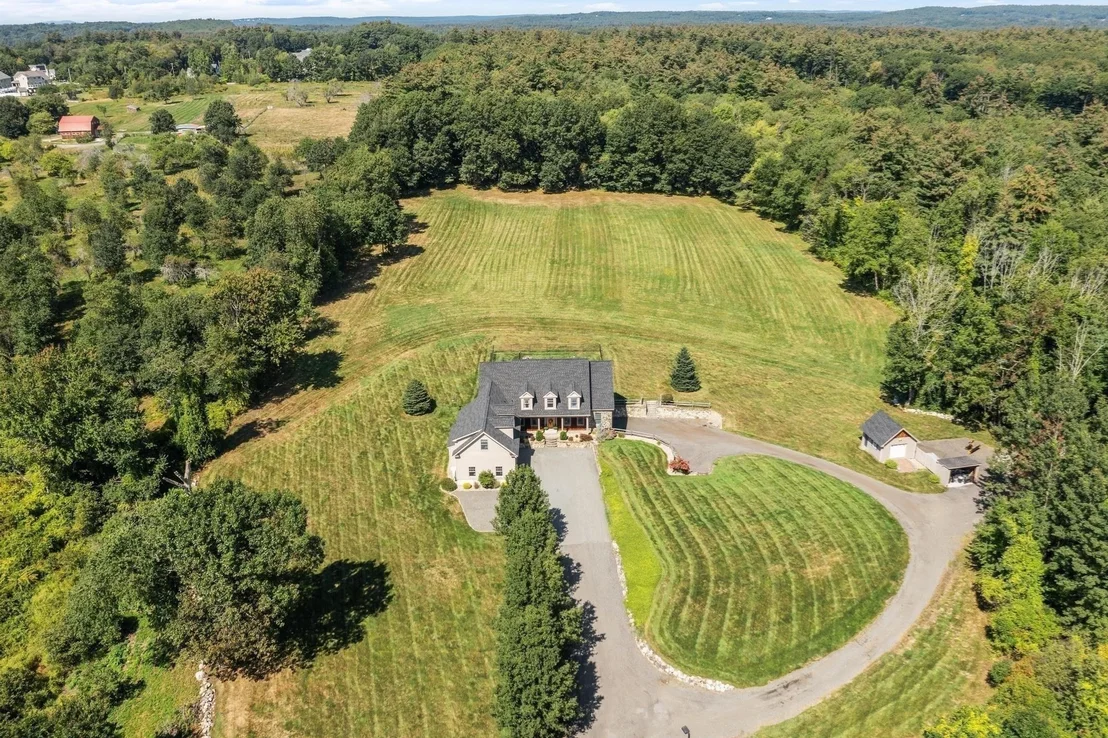 Photo of 11 Cider Ln