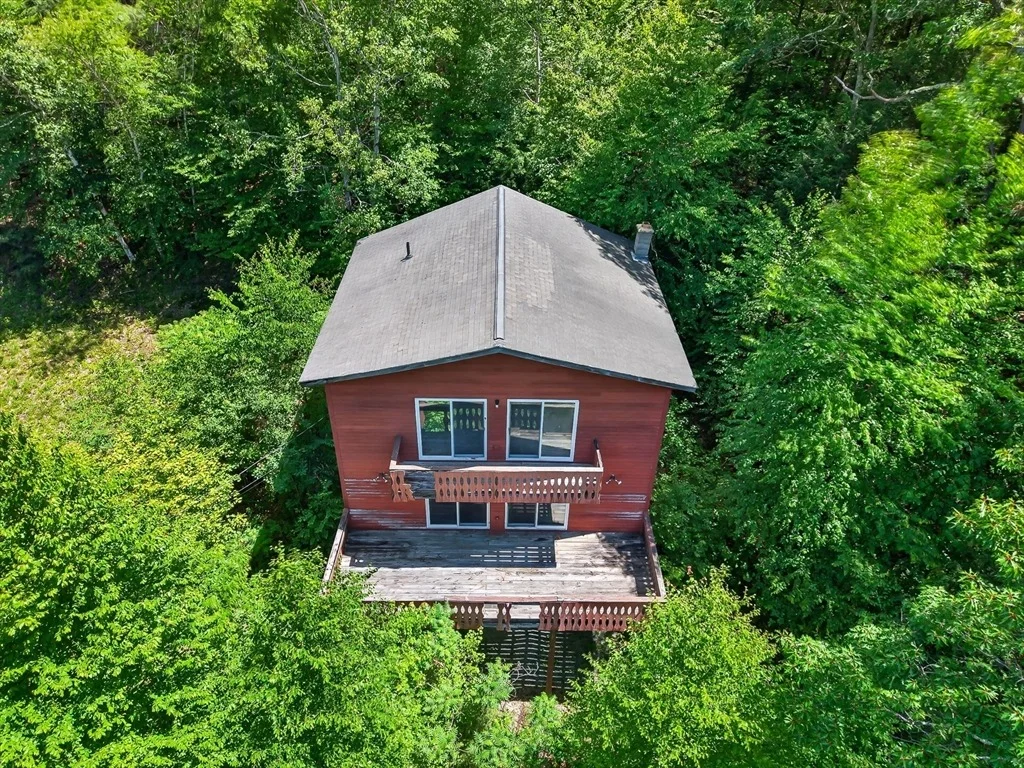 Photo of 260 Main St