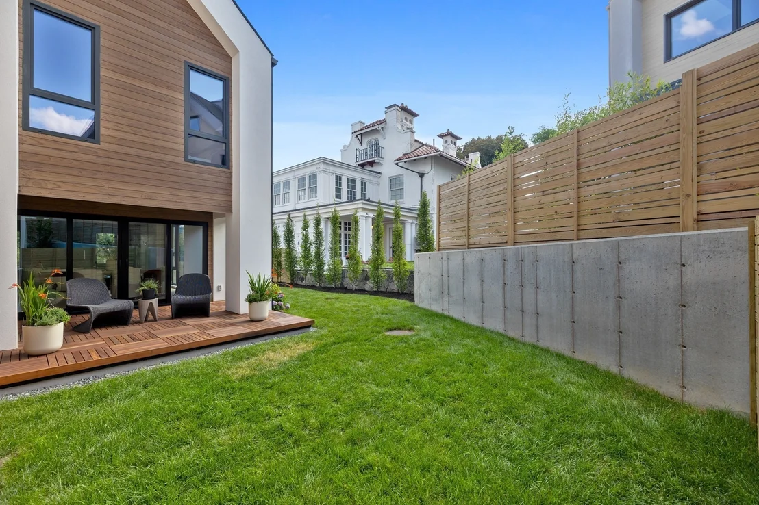 Photo of 65 Commonwealth Avenue