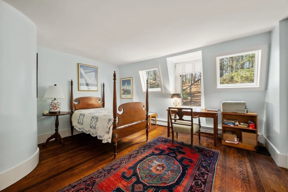 Photo of 48 Paine Avenue