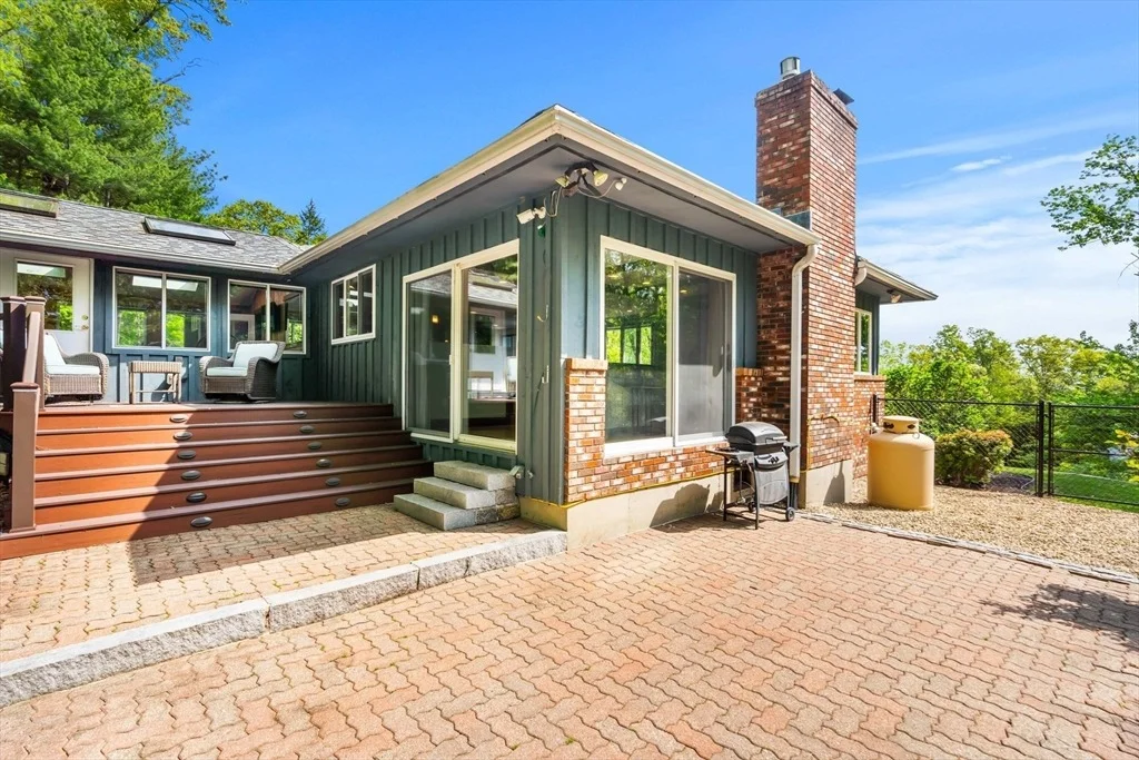 Photo of 12 Howard Rd