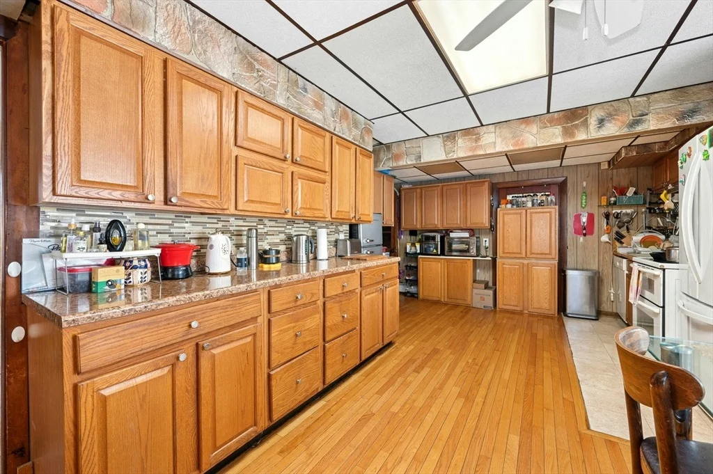Photo of 96 Lake Ave
