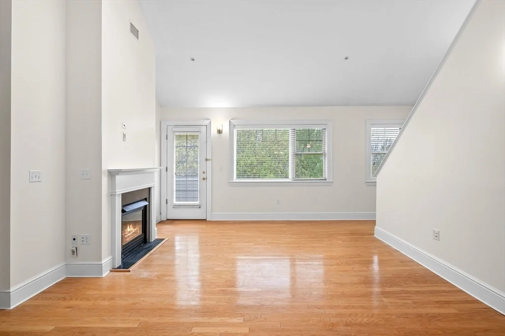 Photo of Unit 405 at 33 Intrepid Circle