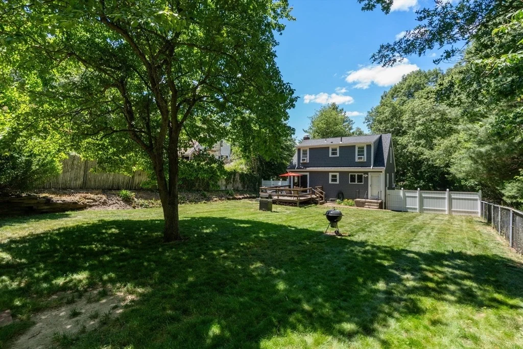 Photo of 71 Capen St