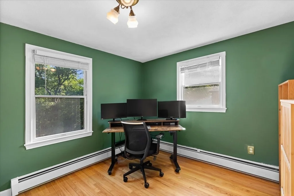 Photo of 65 May St