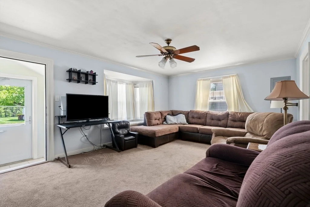 Photo of 434 Eldridge St.