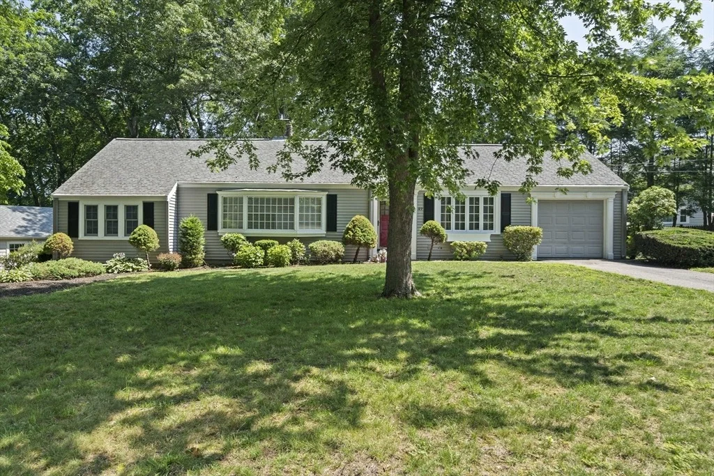Photo of 49 Windemere Circle