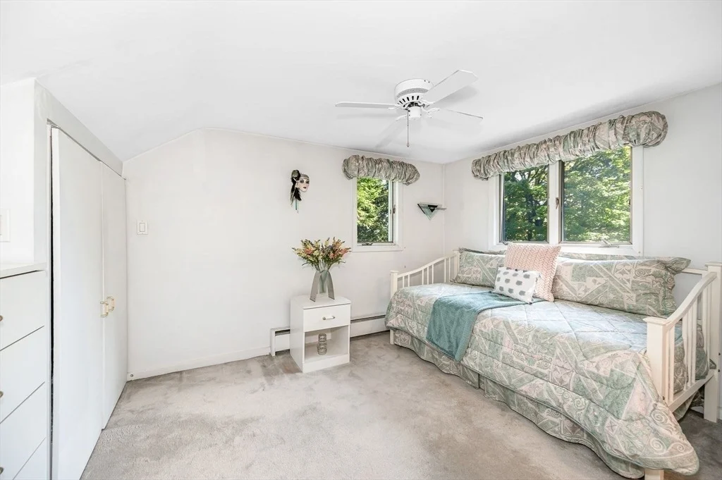 Photo of 18 Mountain Ave