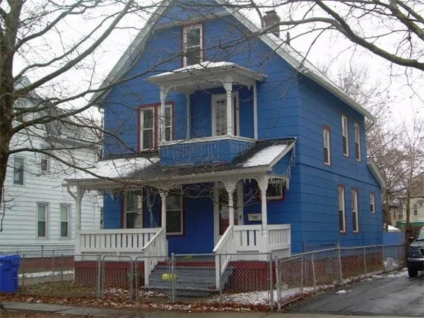 Photo of 70 Crystal Ave